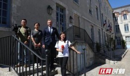 武都网红吃瓜事件视频曝光,视频曝光引发网友热议